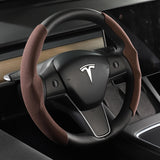 Tesla Model 3/Y steering wheel covers provide a non-slip grip for the Model S.